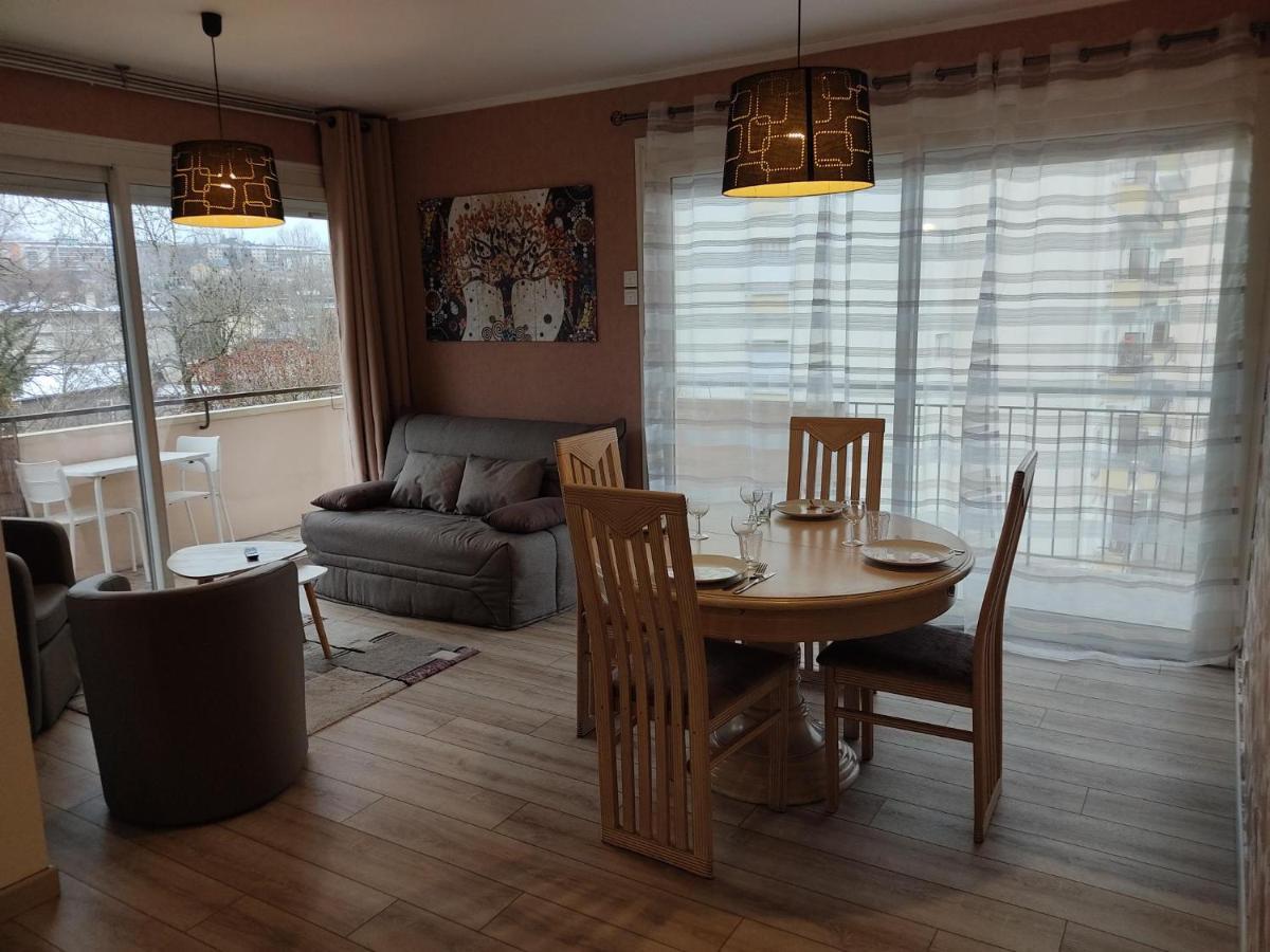 Charmant Appartement Au Bord Du Thiou - Анси Экстерьер фото